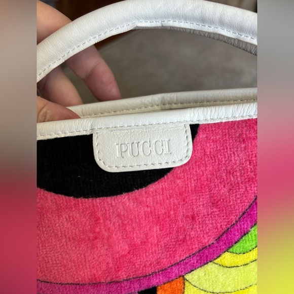 Authenticated Vintage Emilio Pucci Bag - Picture 2 of 15